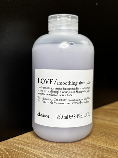 LOVE smoothing Shampoo